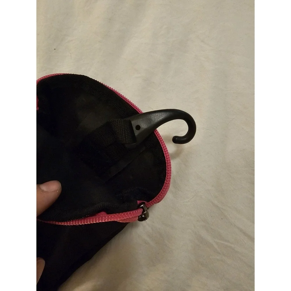 GIRL'S PINK & BLACK EASTON EQUIPMENT BAG FOR SOFTBALL, BASEBALL, TENNIS, ETC